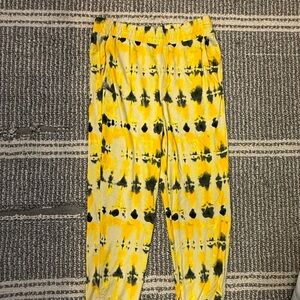 Yellow Tie-dye women’s sweat tight pants by CABI size small like new